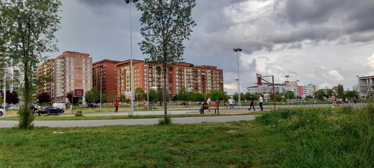 Superb 1 Bedroom In The Best Zone Of The City. Ferizaj Extérieur photo