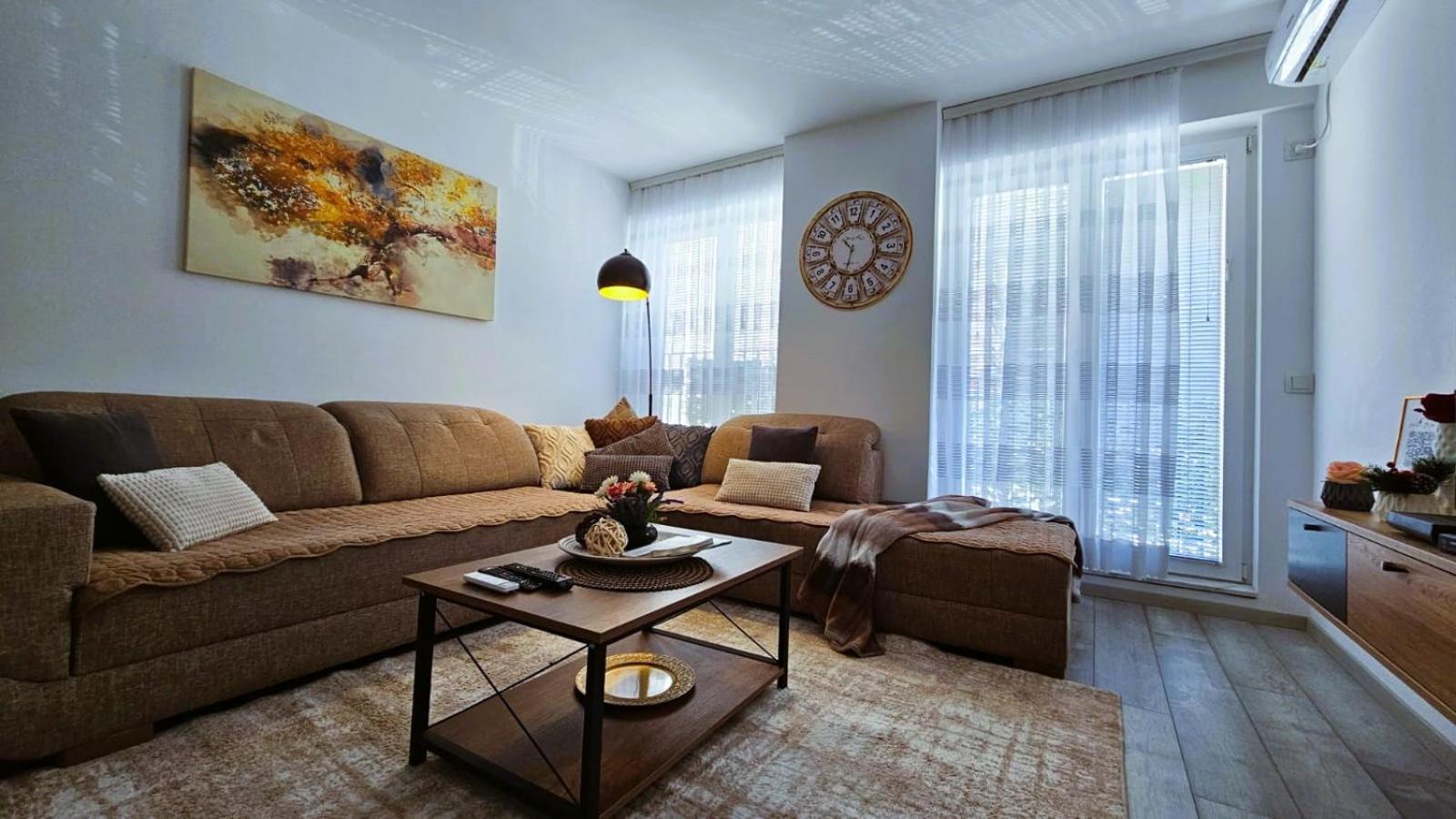 Superb 1 Bedroom In The Best Zone Of The City. Ferizaj Extérieur photo