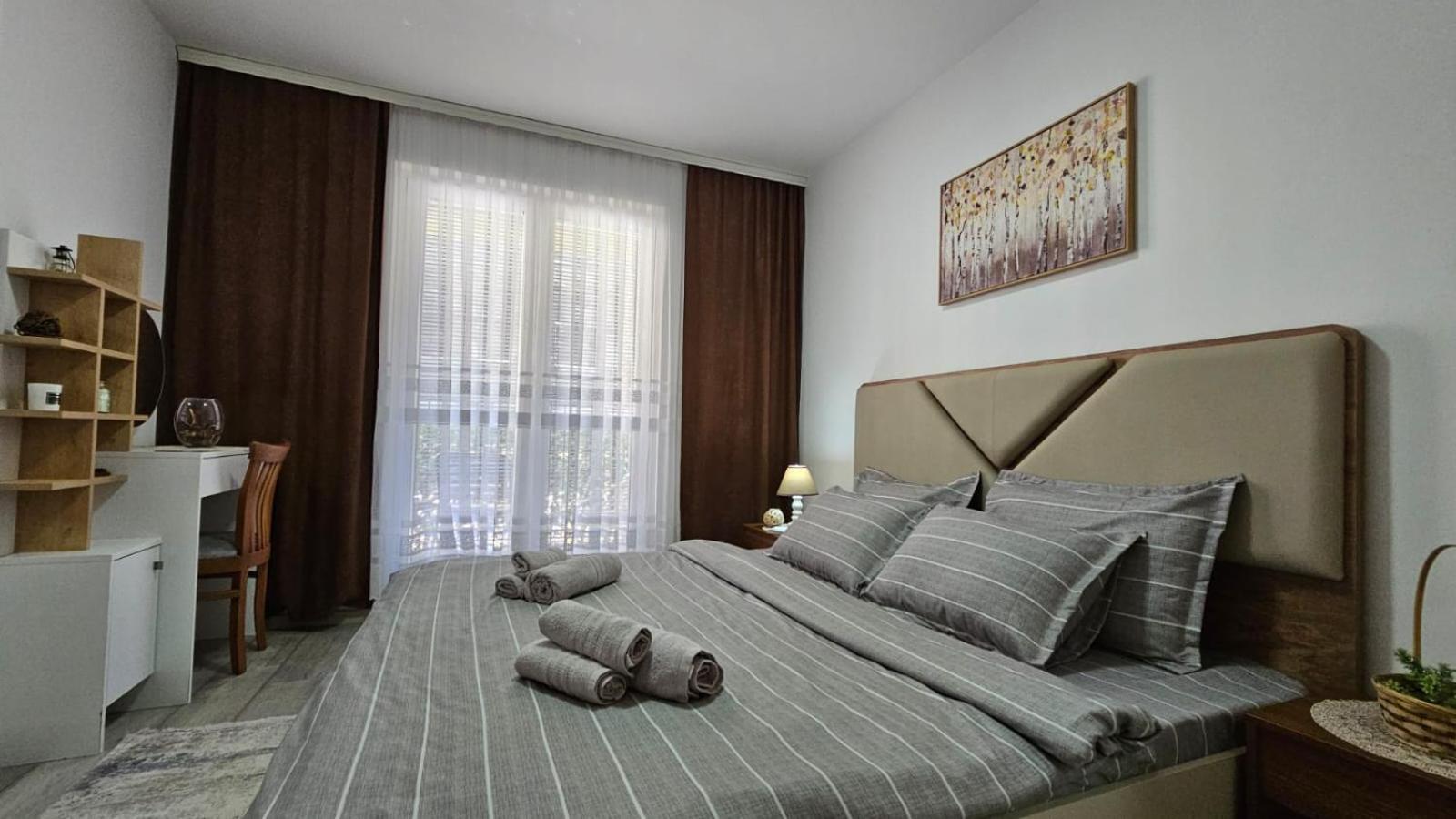 Superb 1 Bedroom In The Best Zone Of The City. Ferizaj Extérieur photo