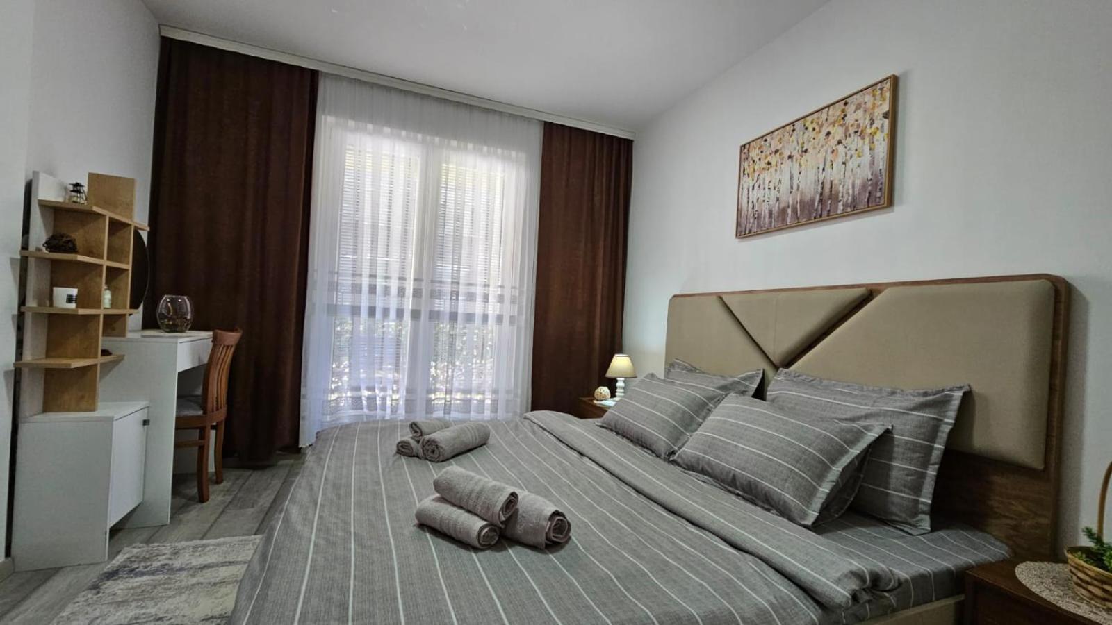 Superb 1 Bedroom In The Best Zone Of The City. Ferizaj Extérieur photo