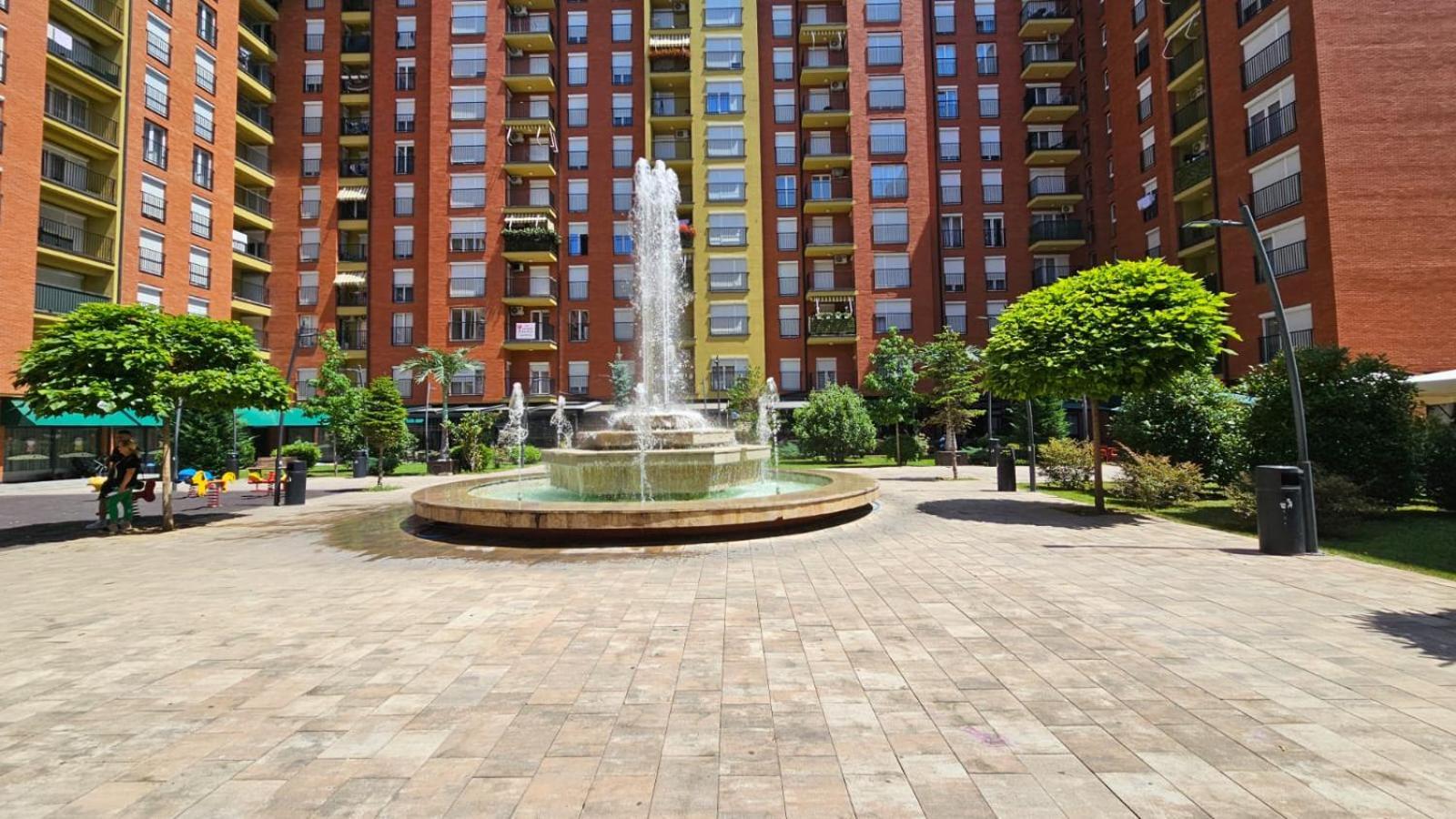 Superb 1 Bedroom In The Best Zone Of The City. Ferizaj Extérieur photo