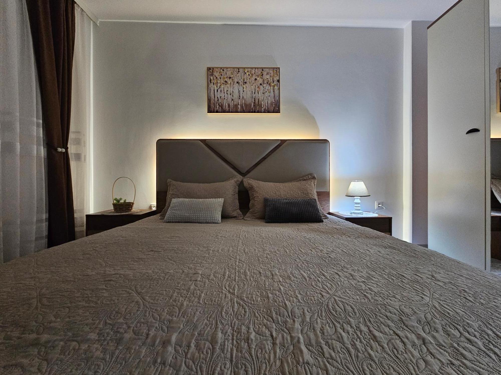 Superb 1 Bedroom In The Best Zone Of The City. Ferizaj Extérieur photo