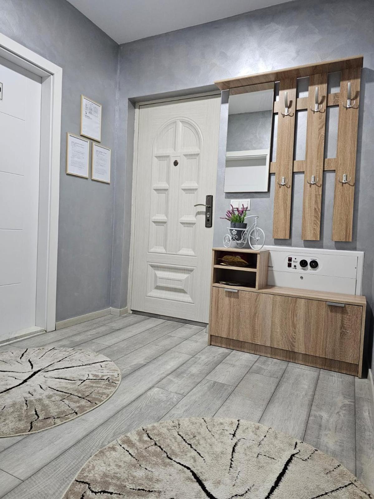 Superb 1 Bedroom In The Best Zone Of The City. Ferizaj Extérieur photo